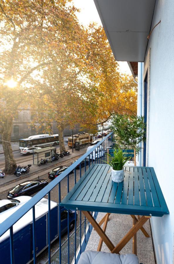 Riverside 2 Bedroom Apartment By Da'Home ポルト エクステリア 写真