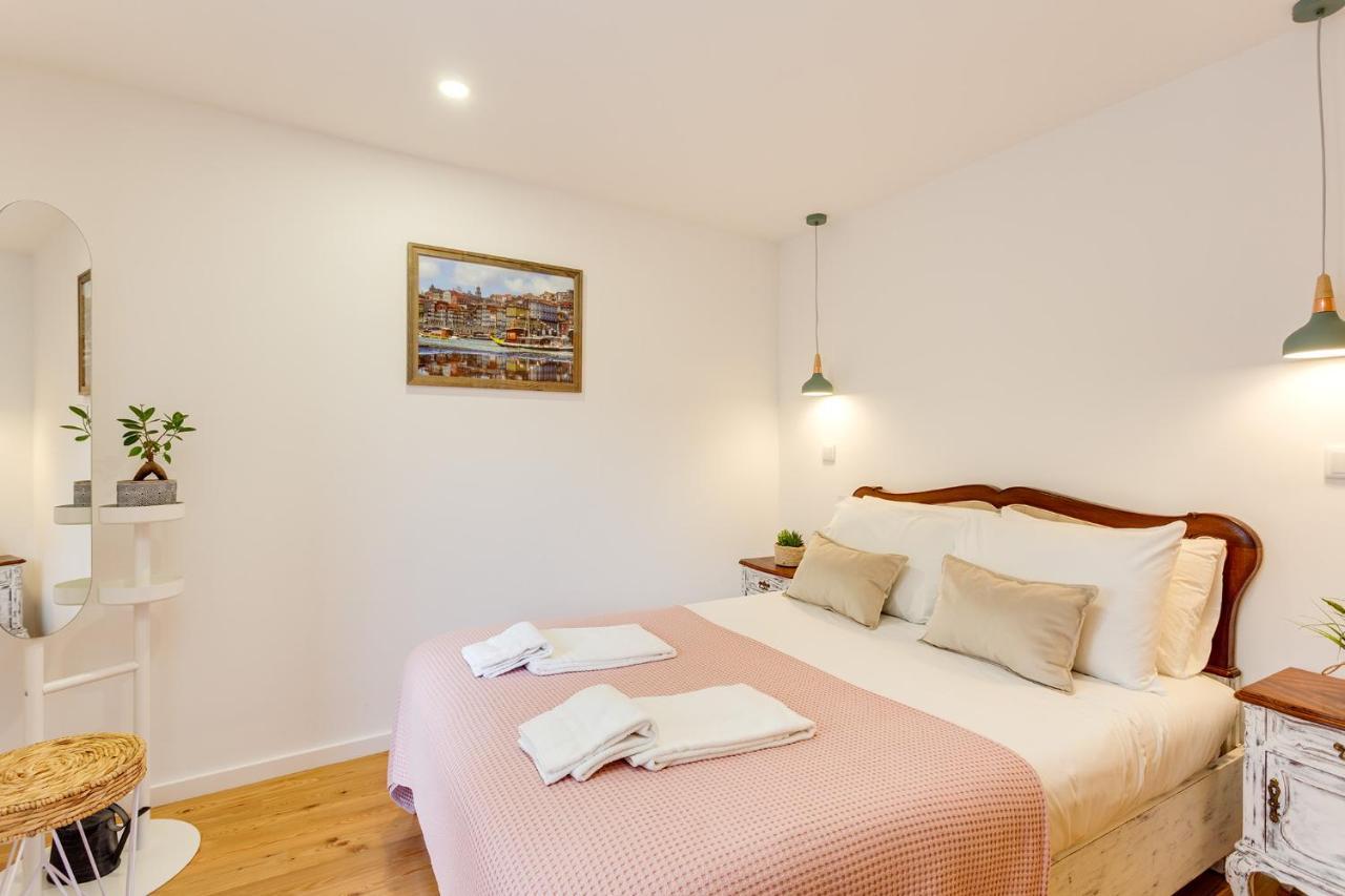 Riverside 2 Bedroom Apartment By Da'Home ポルト エクステリア 写真