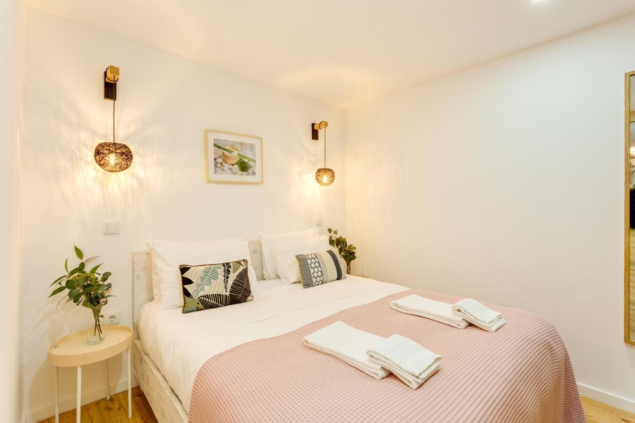 Riverside 2 Bedroom Apartment By Da'Home ポルト エクステリア 写真